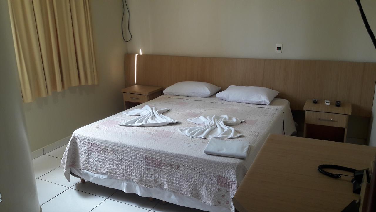 Athenas Plaza Hotel Гояния Екстериор снимка